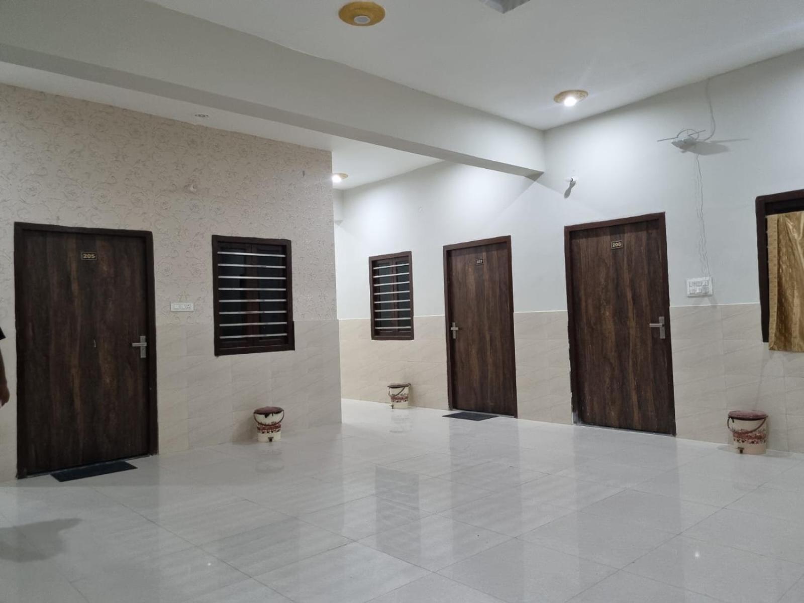 Vrindavan Bhakti Bhavan- Near Prem Mandir By Mukund酒店 外观 照片